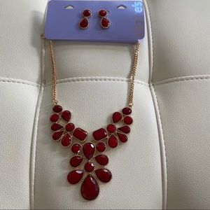 CLAIRES Faux Jewelry Set - Necklace + Earrings NWT